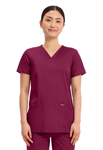Casaca sanitaria Cherokee Revolution entallada ultra suave WW620